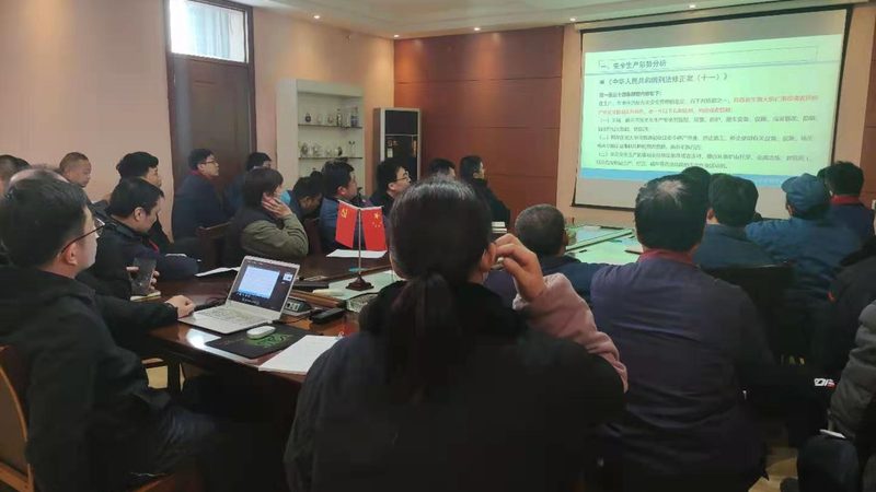 叉车实操考试叉齿高度规范解析